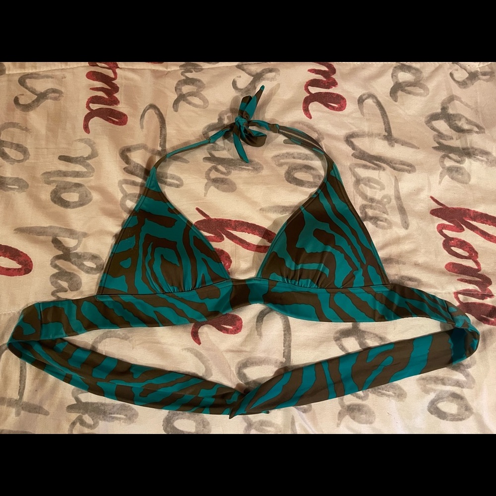 Victoria’s Secret Push Up bikini top size small